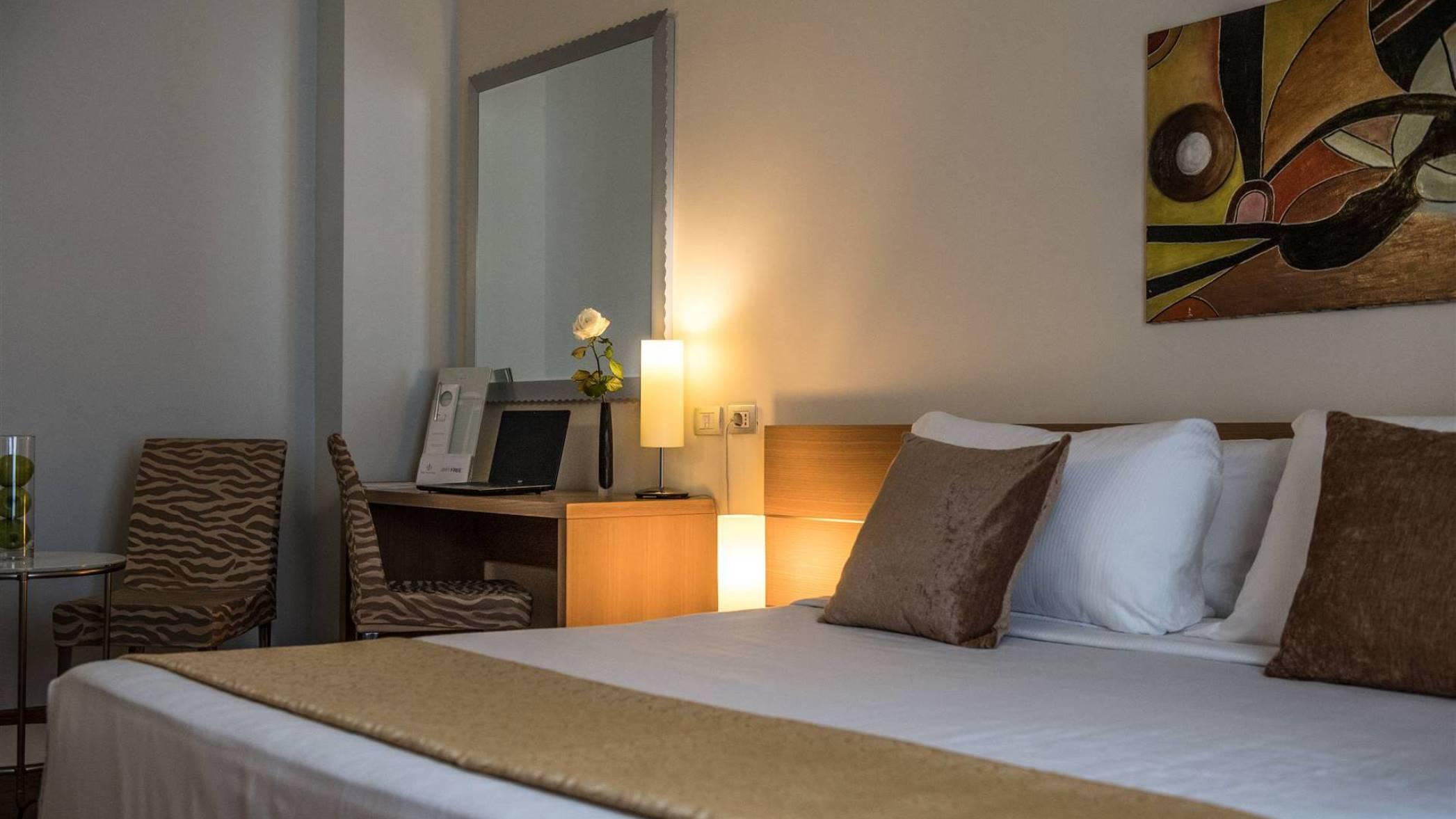 Phi Hotel Alcione Francavilla Al Mare Eksteriør billede