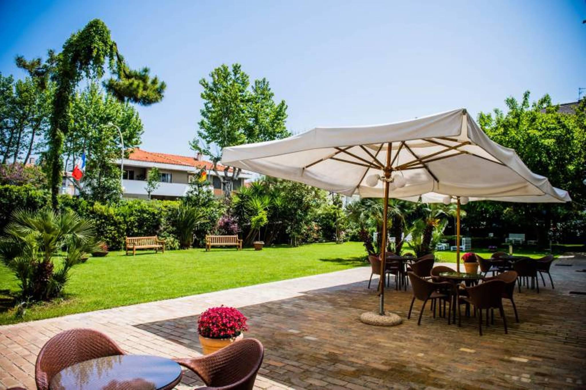Phi Hotel Alcione Francavilla Al Mare Eksteriør billede