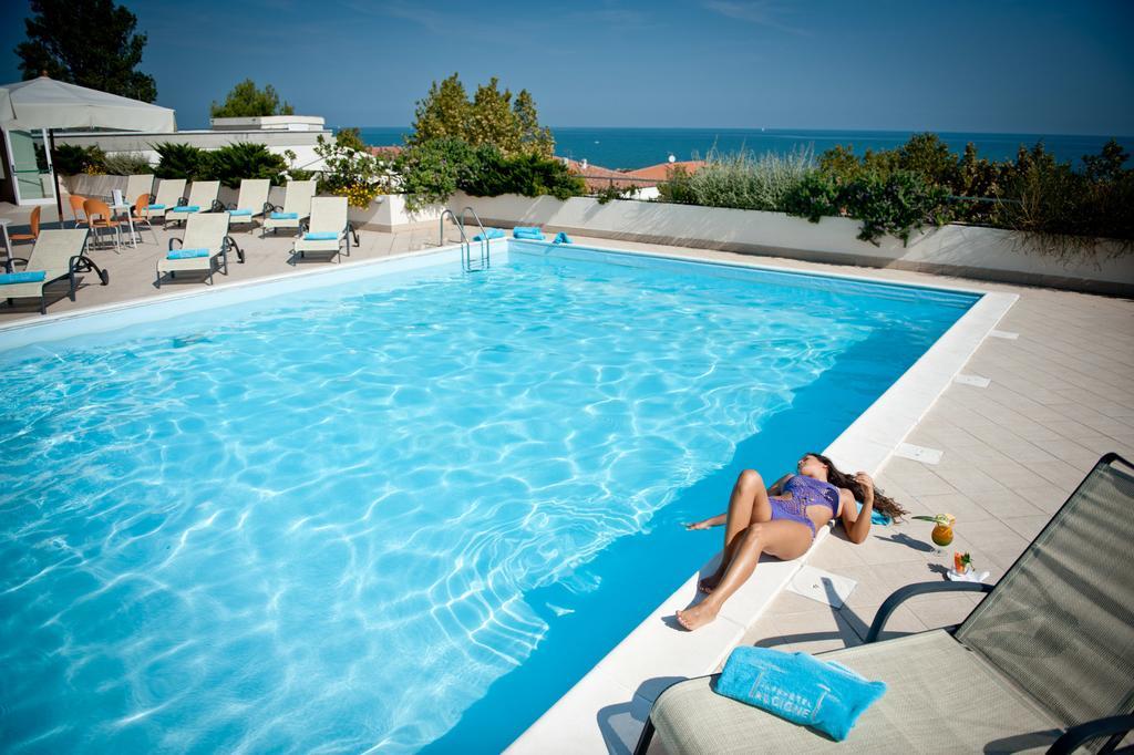 Phi Hotel Alcione Francavilla Al Mare Eksteriør billede