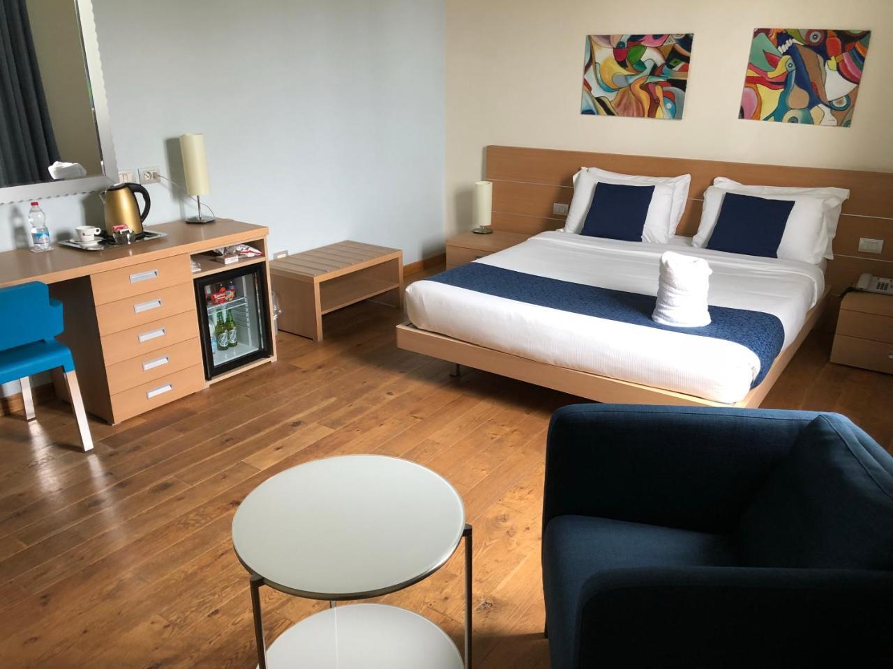 Phi Hotel Alcione Francavilla Al Mare Eksteriør billede